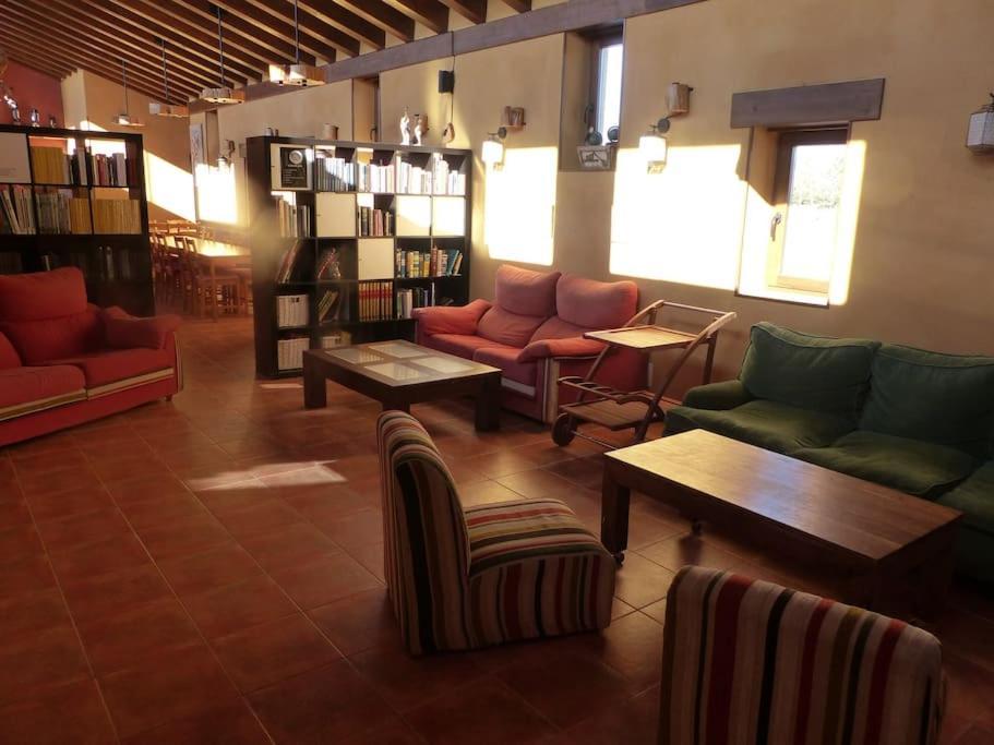 Hotel Albergue Bioclimatico Sabinares Del Arlanza Puentedura Екстериор снимка