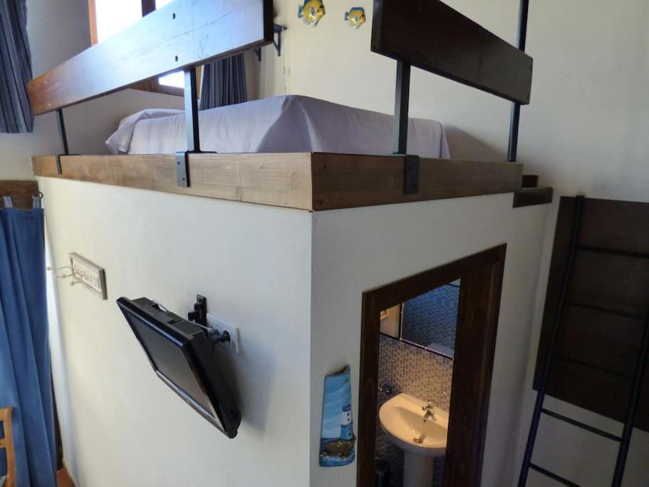 Hotel Albergue Bioclimatico Sabinares Del Arlanza Puentedura Екстериор снимка