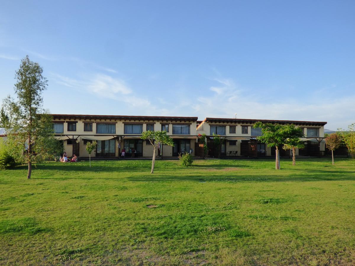 Hotel Albergue Bioclimatico Sabinares Del Arlanza Puentedura Екстериор снимка
